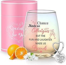 Vinglass for Kollegaer og Vennskap